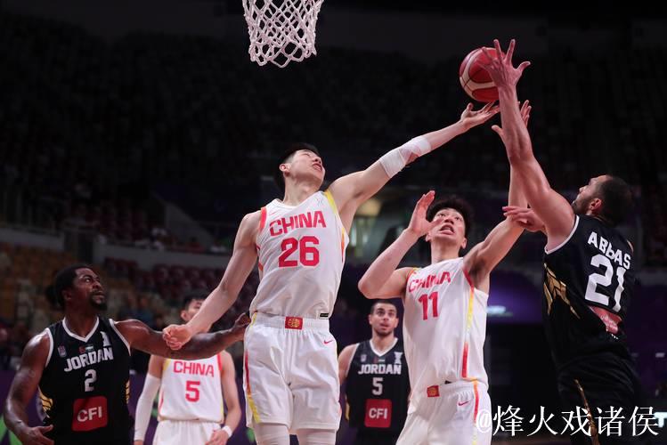 中国男篮横扫约旦,亚洲杯小组赛三战全胜挺进八强 中国男篮横扫约旦,亚洲杯小组赛三战全胜挺进八强